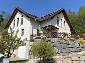 Das Atelier befindet sich in unserem privaten Einfamilienhaus in Kaltbrunn